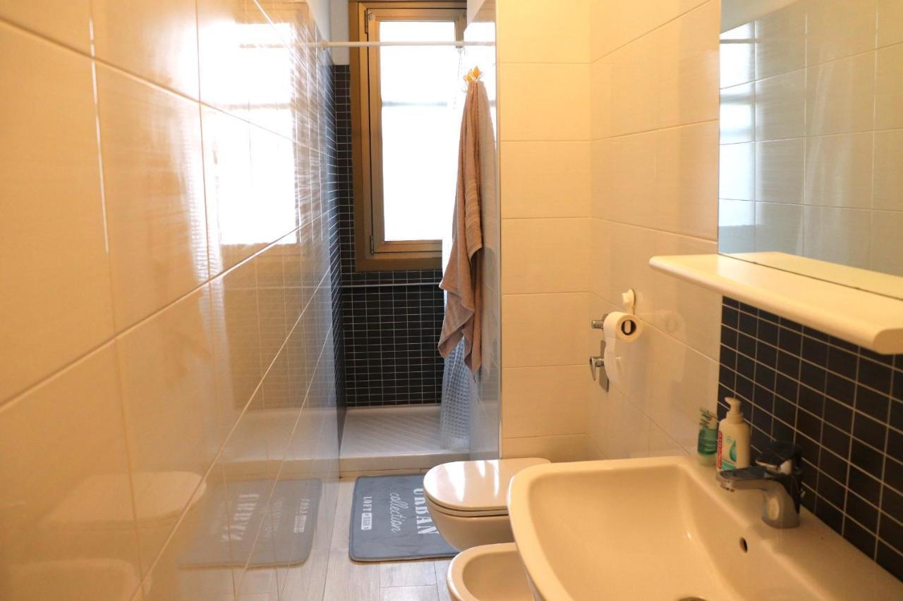 * La Casa Di Arti * 25 Min Dal Duomo Apartment Milano Ngoại thất bức ảnh